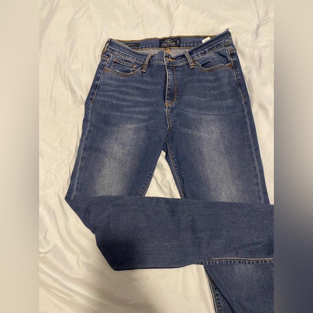 ✨Lucky brand skinny jeans✨